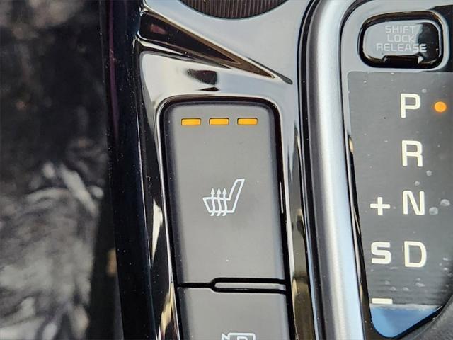 new 2025 Kia Seltos car, priced at $27,706