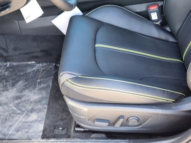 new 2025 Kia K5 car, priced at $39,640