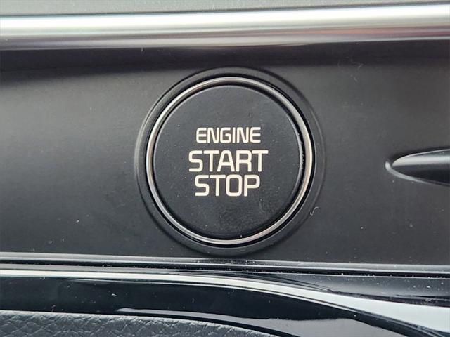 new 2025 Kia K5 car, priced at $33,665