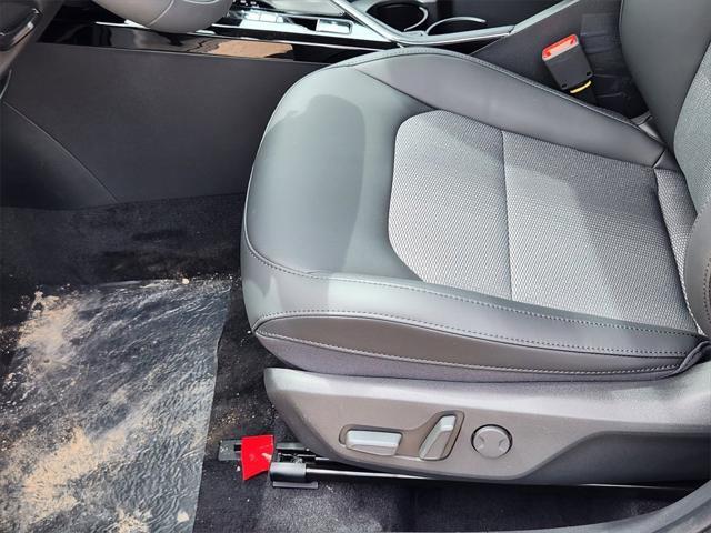 new 2025 Kia Niro car, priced at $30,310