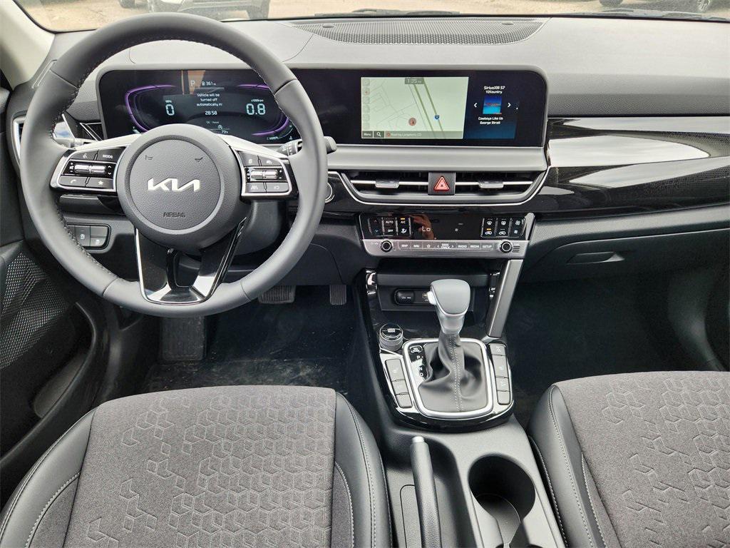 new 2025 Kia Seltos car, priced at $25,938