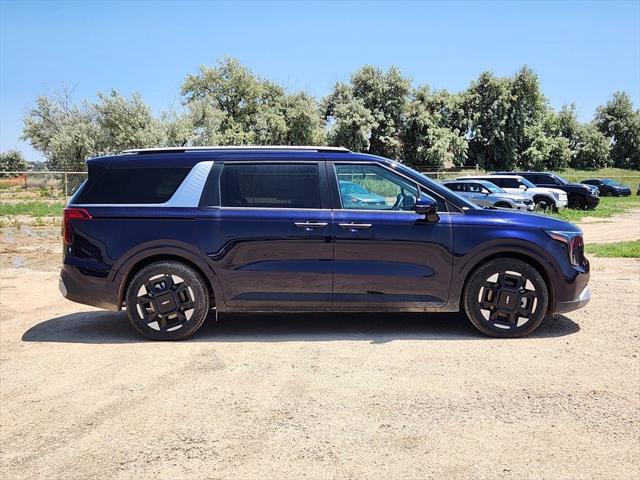 new 2025 Kia Carnival car, priced at $39,031