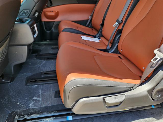 new 2025 Kia Carnival car, priced at $39,486