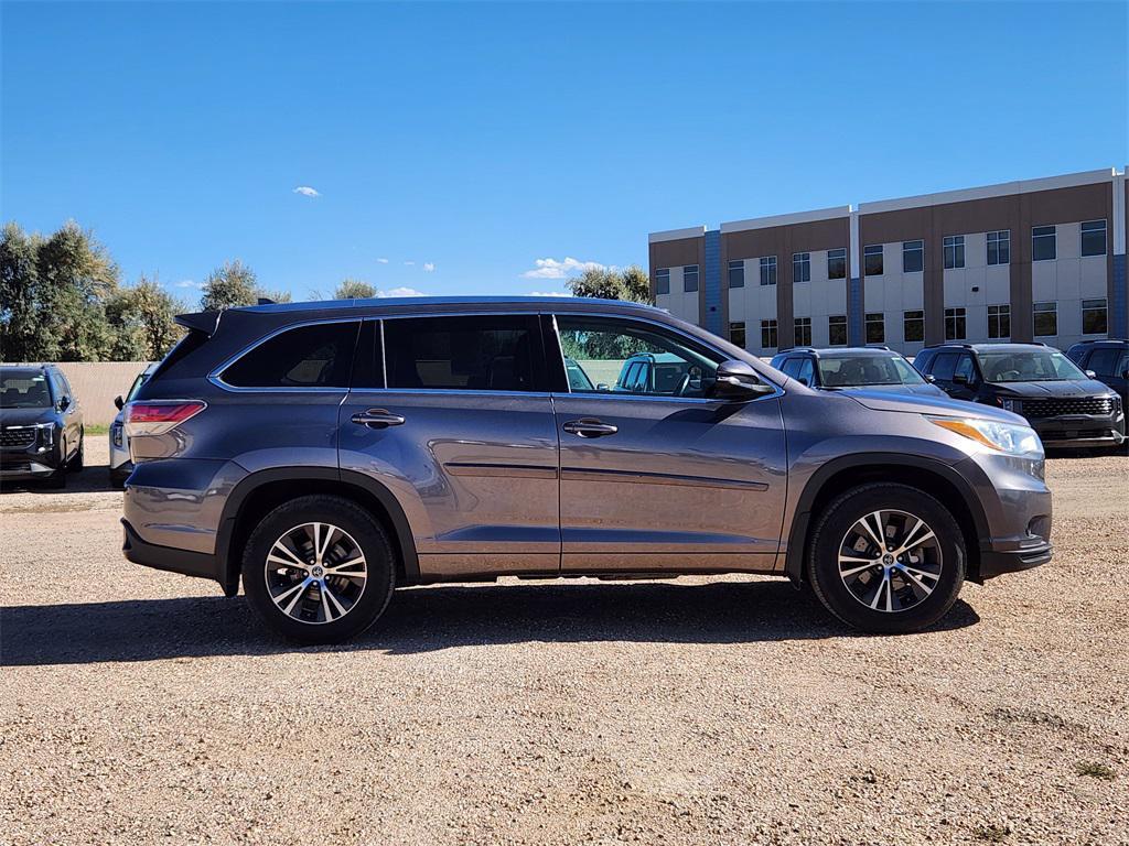 used 2016 Toyota Highlander car, priced at $18,941