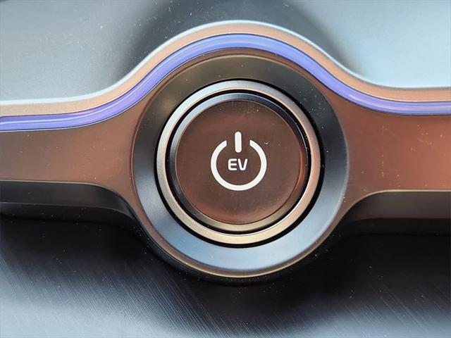 new 2025 Kia EV6 car, priced at $58,370