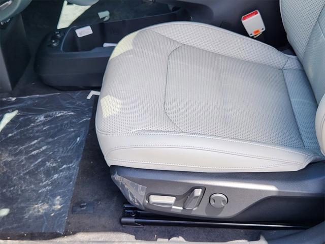 new 2025 Kia EV6 car, priced at $53,695