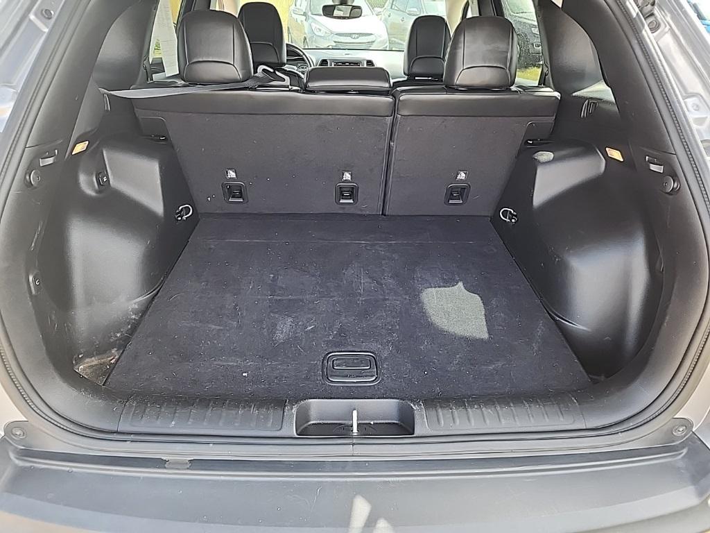used 2019 Jeep Cherokee car, priced at $22,158