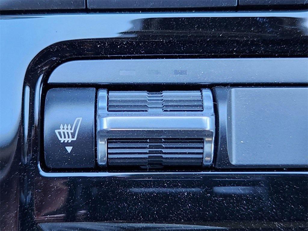 new 2025 Kia K5 car, priced at $29,086