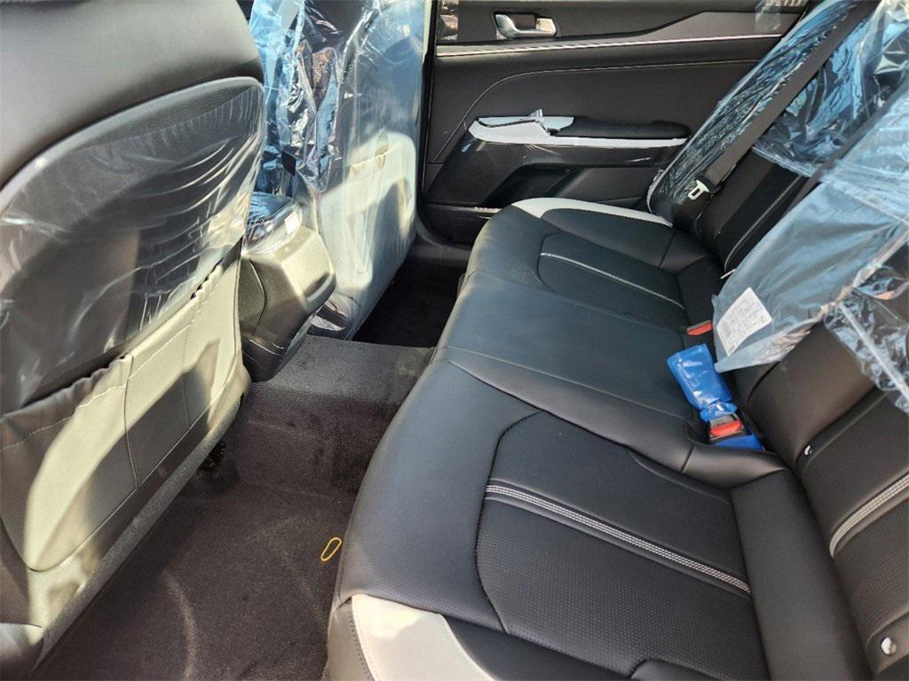 new 2025 Kia K5 car, priced at $32,526