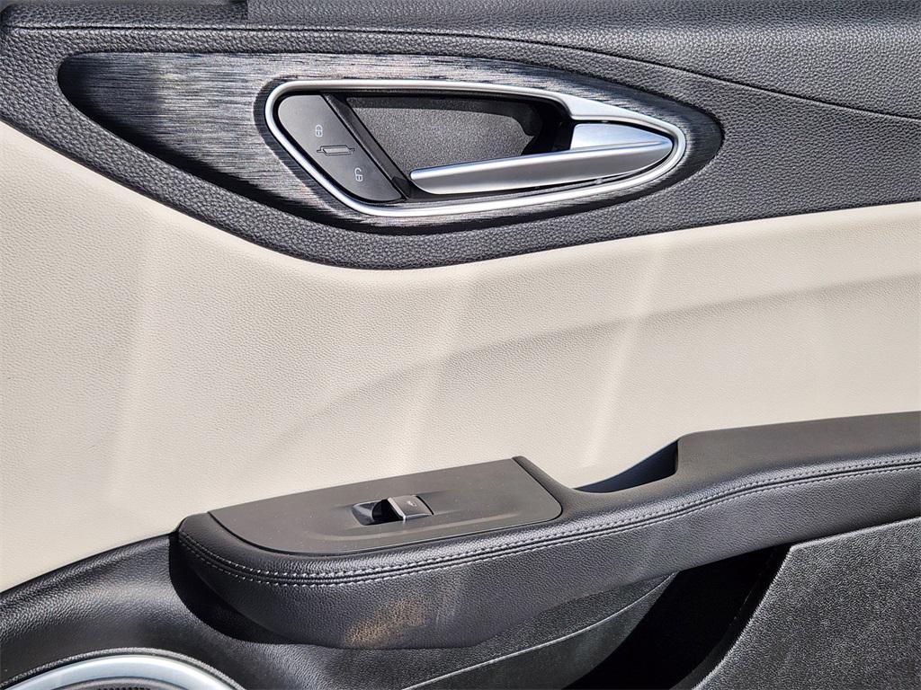 used 2021 Alfa Romeo Giulia car, priced at $21,041