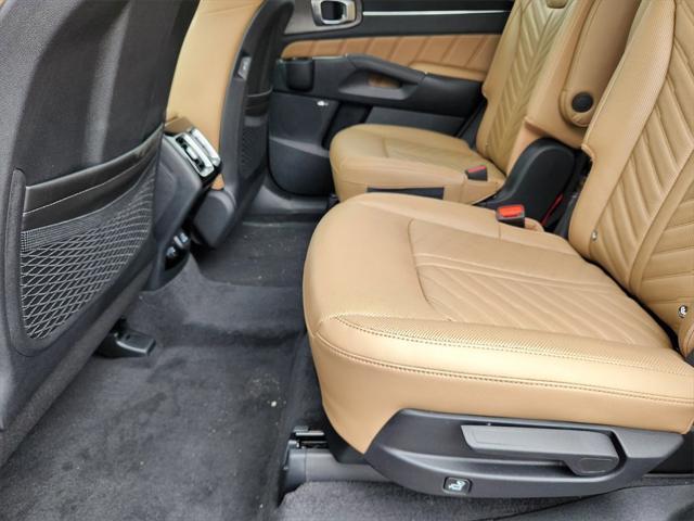 new 2025 Kia Sorento car, priced at $47,564
