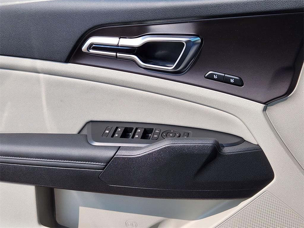 new 2026 Kia Sportage car, priced at $38,754