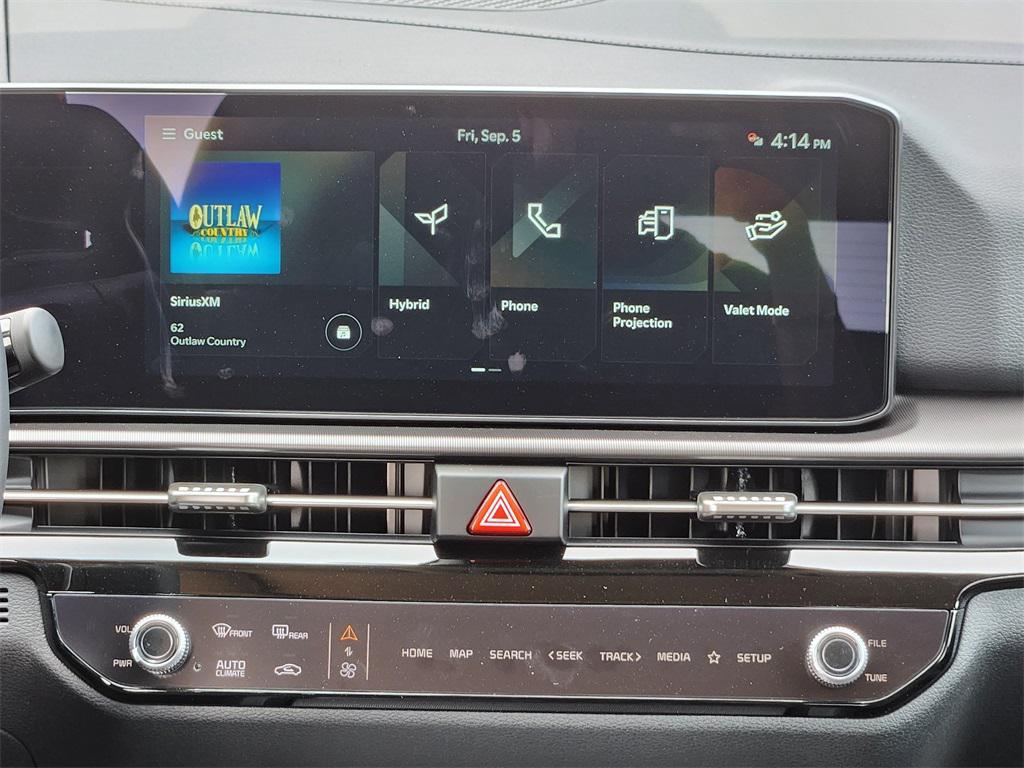 new 2026 Kia Sportage Hybrid car, priced at $35,685