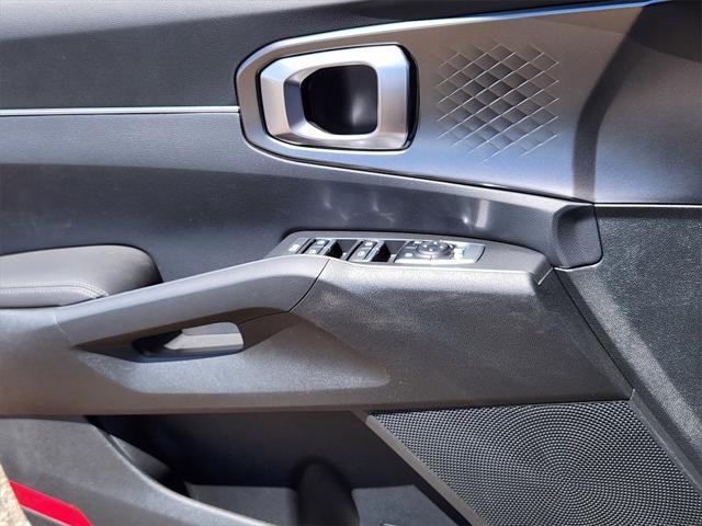 new 2025 Kia Sorento Hybrid car, priced at $38,723
