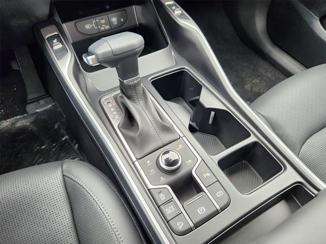 new 2025 Kia Sorento car, priced at $41,648