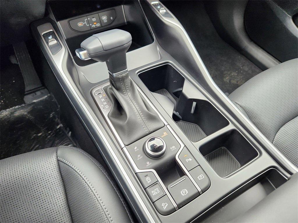 new 2025 Kia Sorento car, priced at $42,648