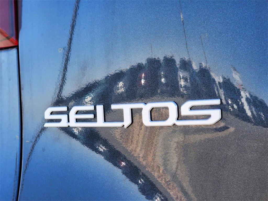 new 2025 Kia Seltos car, priced at $27,590