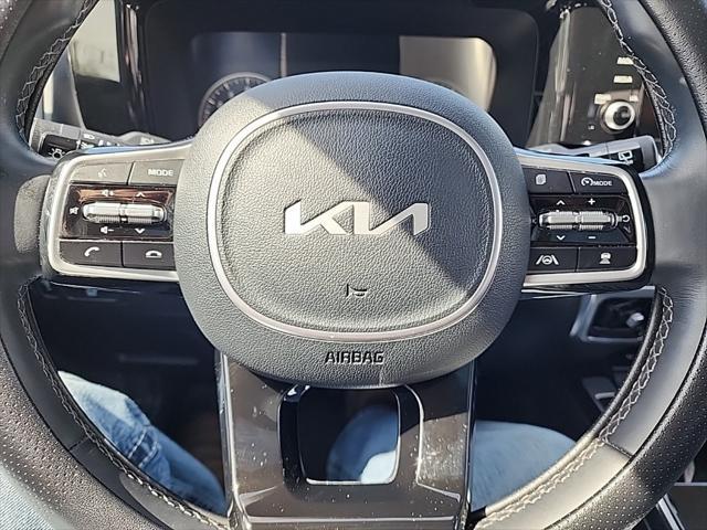 used 2022 Kia Sorento car, priced at $31,349