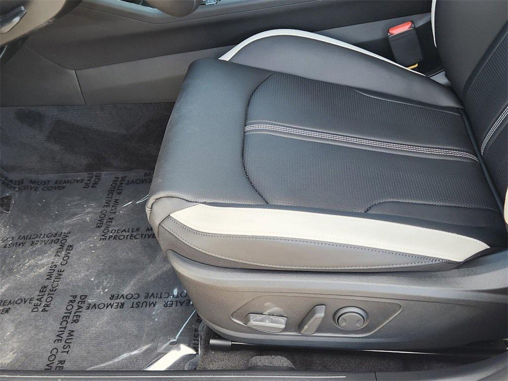 new 2025 Kia K5 car, priced at $28,373