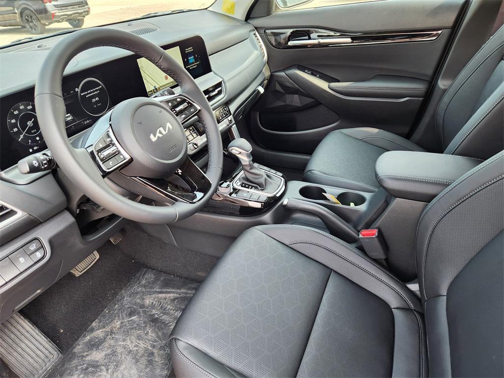 new 2026 Kia Seltos car, priced at $30,356