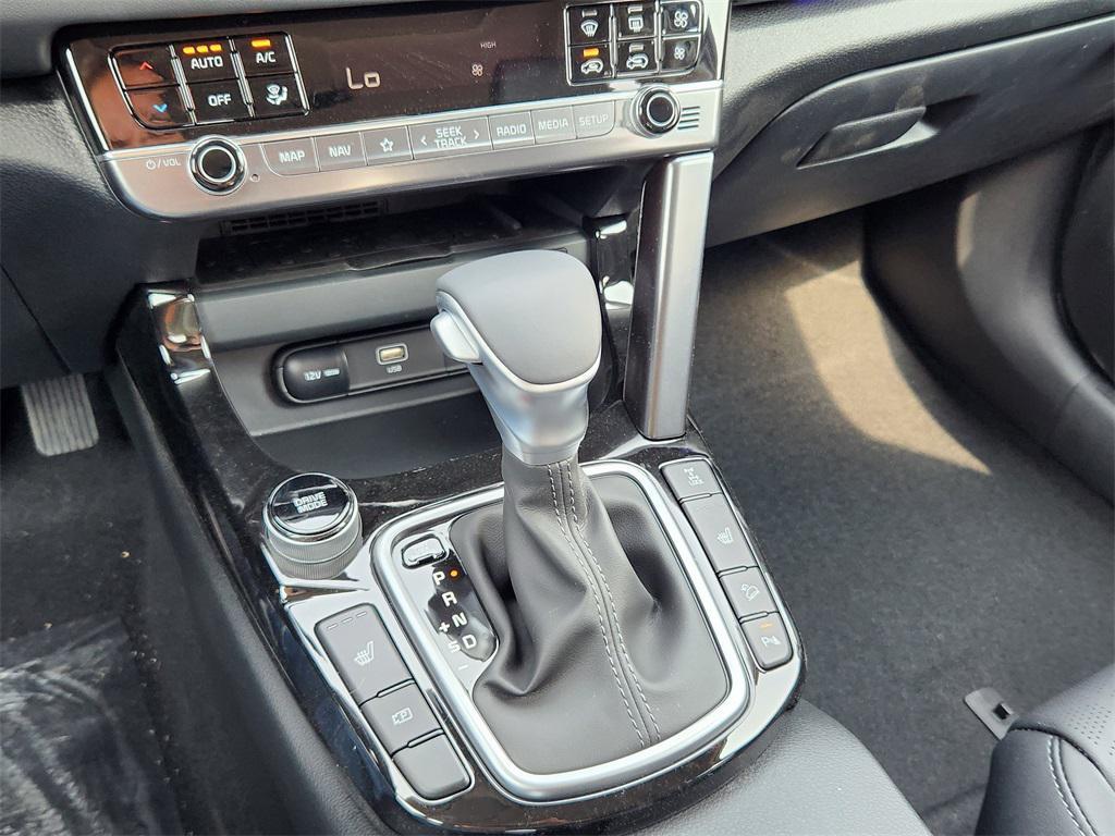 new 2026 Kia Seltos car, priced at $30,356
