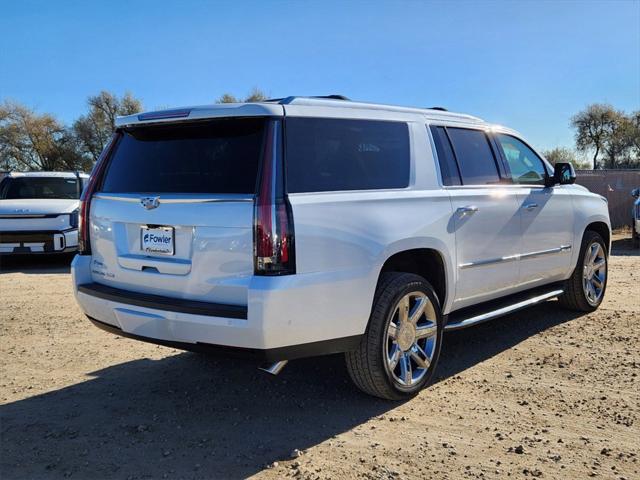 used 2017 Cadillac Escalade ESV car, priced at $35,222