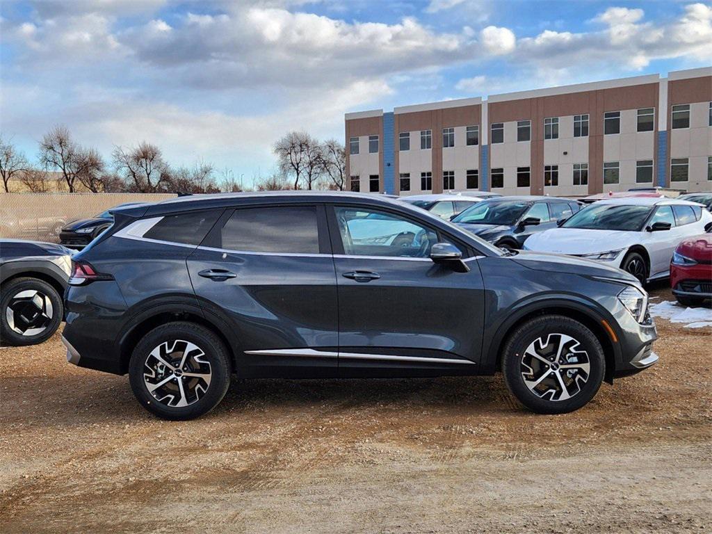 new 2025 Kia Sportage Hybrid car, priced at $33,212