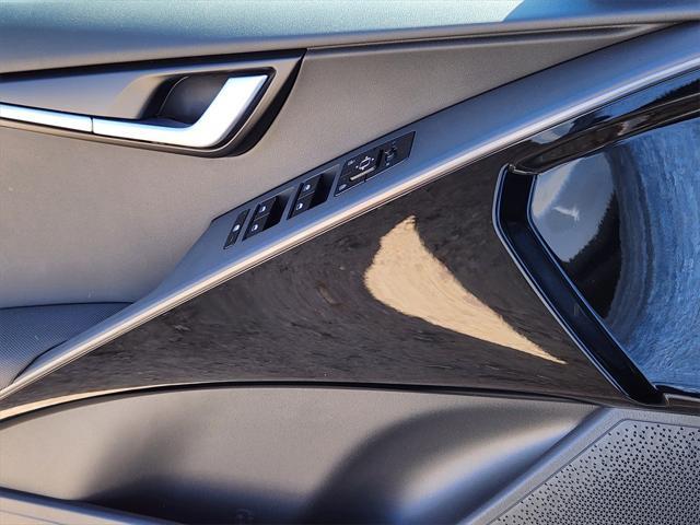 new 2025 Kia Niro EV car, priced at $34,753