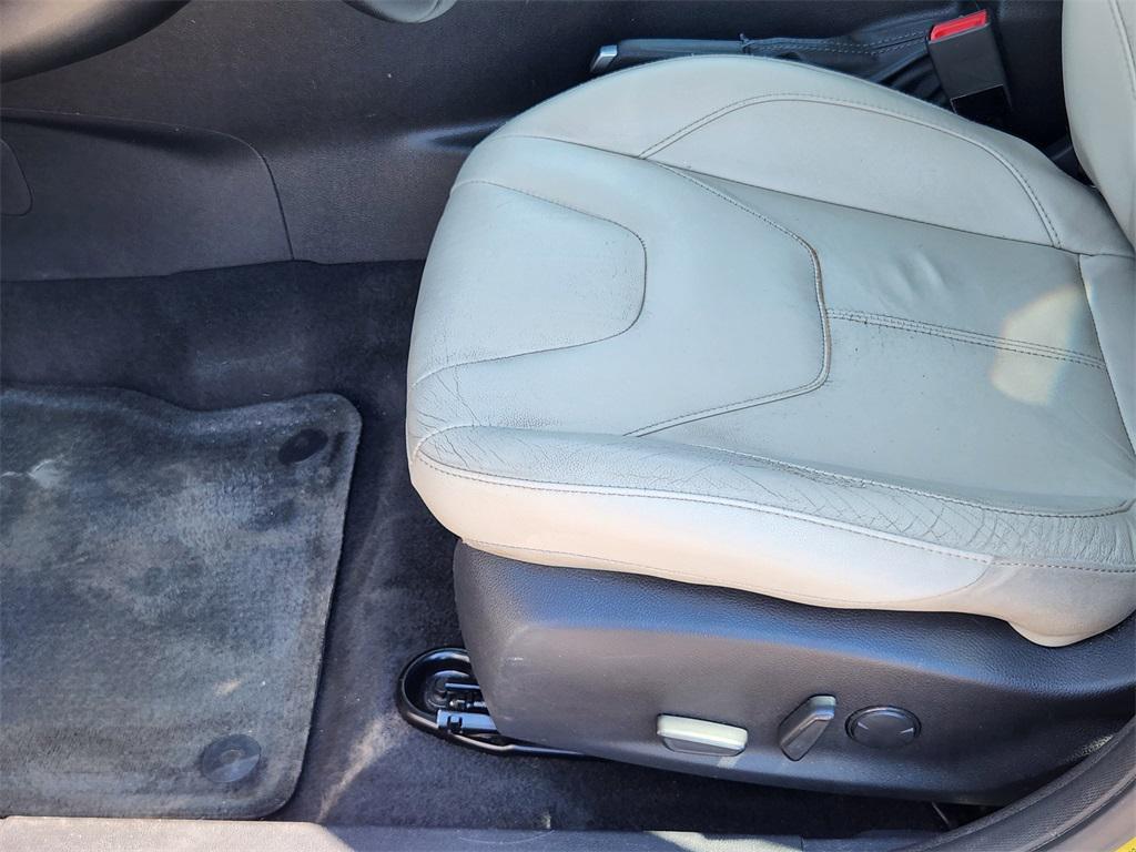 used 2015 Ford Focus car, priced at $10,488