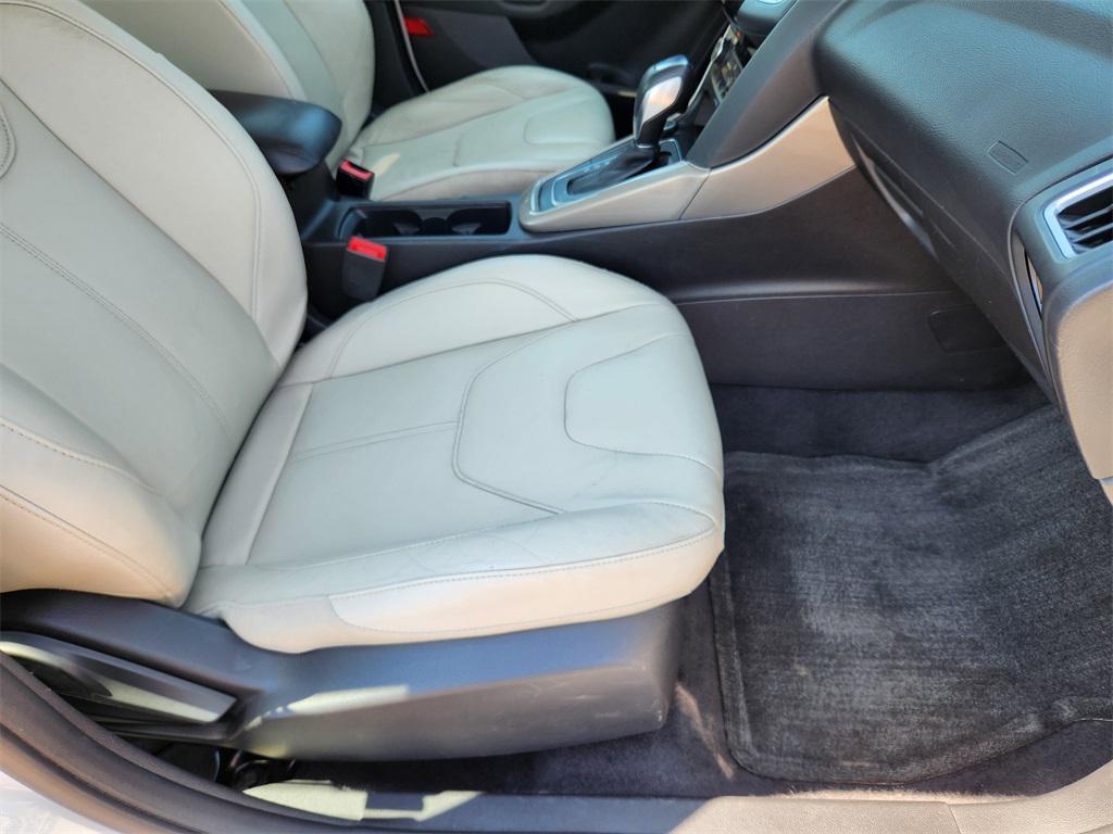 used 2015 Ford Focus car, priced at $10,488
