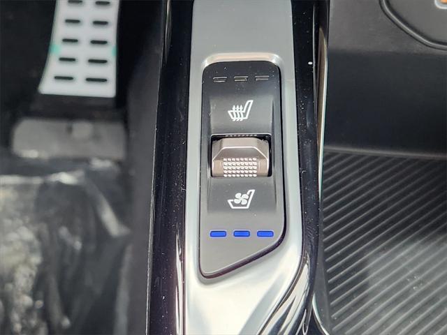 new 2025 Kia Sorento car, priced at $42,944