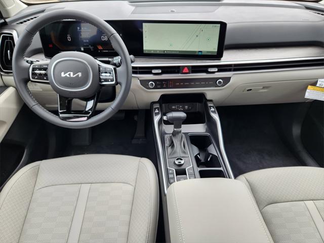 new 2025 Kia Sorento car, priced at $42,944