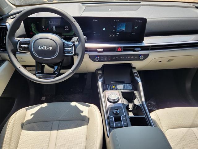 new 2025 Kia Sorento Hybrid car, priced at $38,566