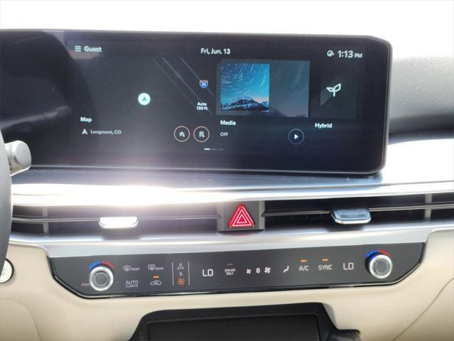 new 2025 Kia Sorento Hybrid car, priced at $38,566