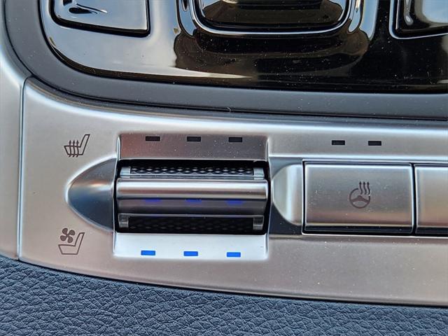 new 2025 Kia Carnival car, priced at $47,624