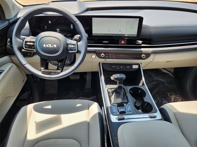new 2025 Kia Carnival car, priced at $47,624
