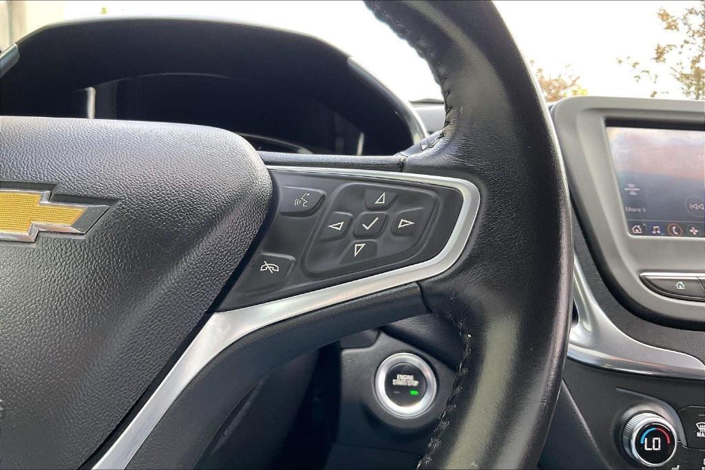 used 2022 Chevrolet Equinox car, priced at $20,995