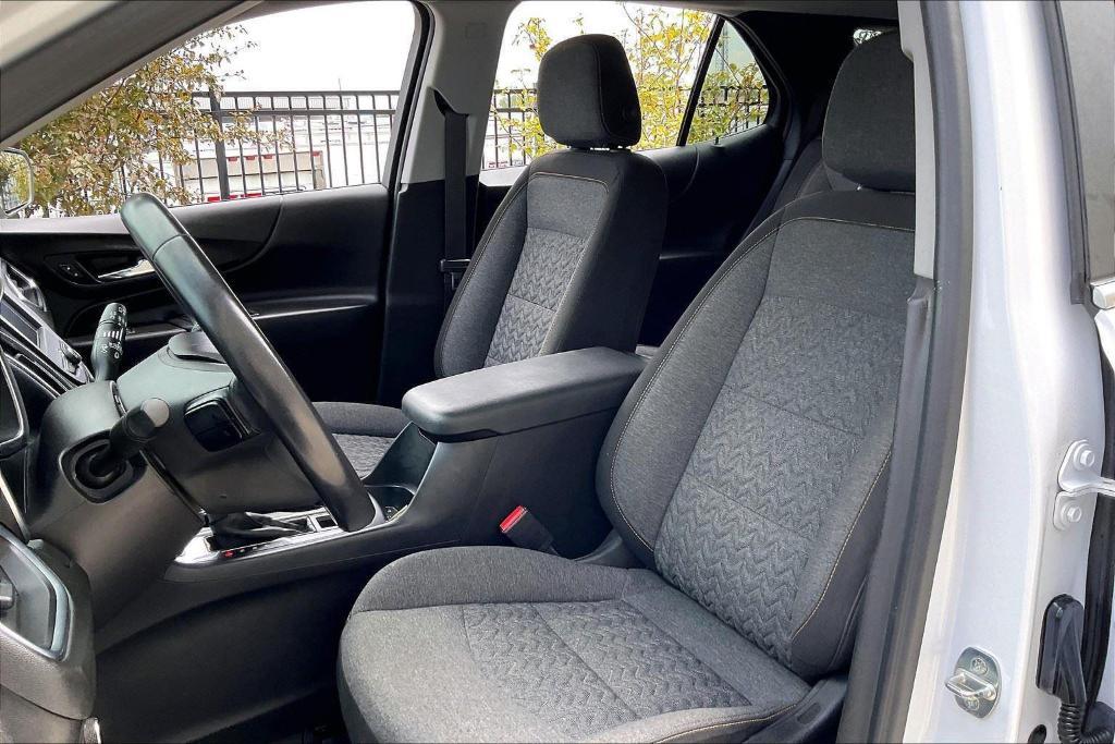 used 2022 Chevrolet Equinox car, priced at $20,995