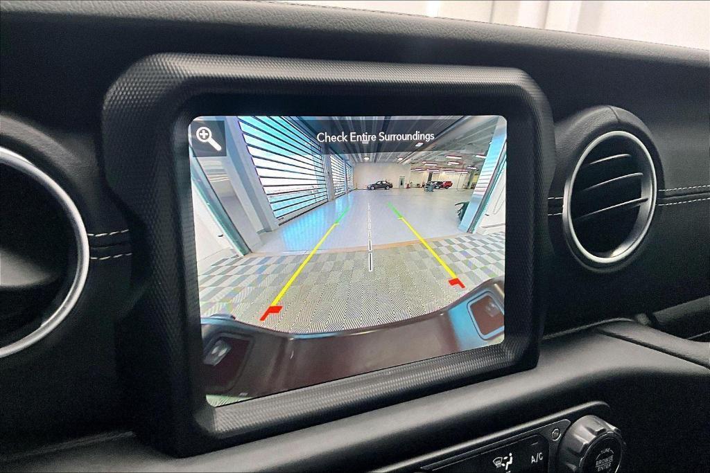 used 2021 Jeep Gladiator car, priced at $33,000