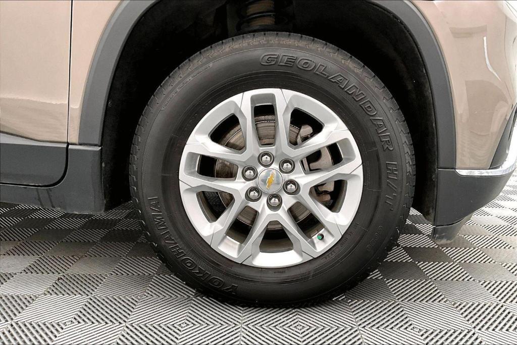 used 2020 Chevrolet Traverse car, priced at $20,495