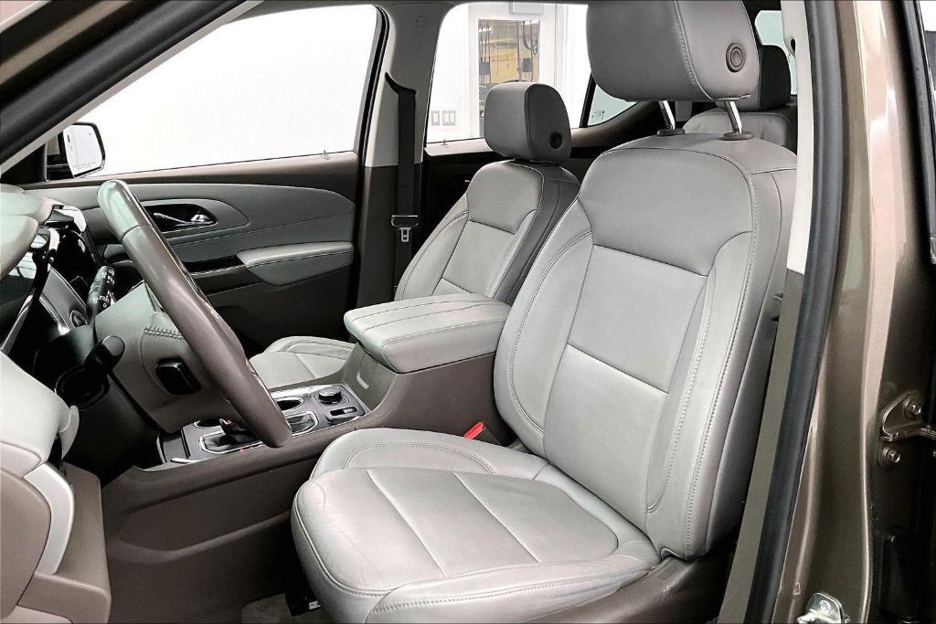 used 2020 Chevrolet Traverse car, priced at $20,495