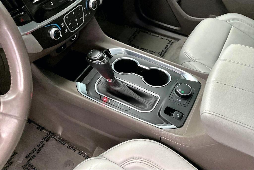 used 2020 Chevrolet Traverse car, priced at $20,495