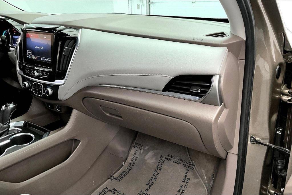 used 2020 Chevrolet Traverse car, priced at $20,495