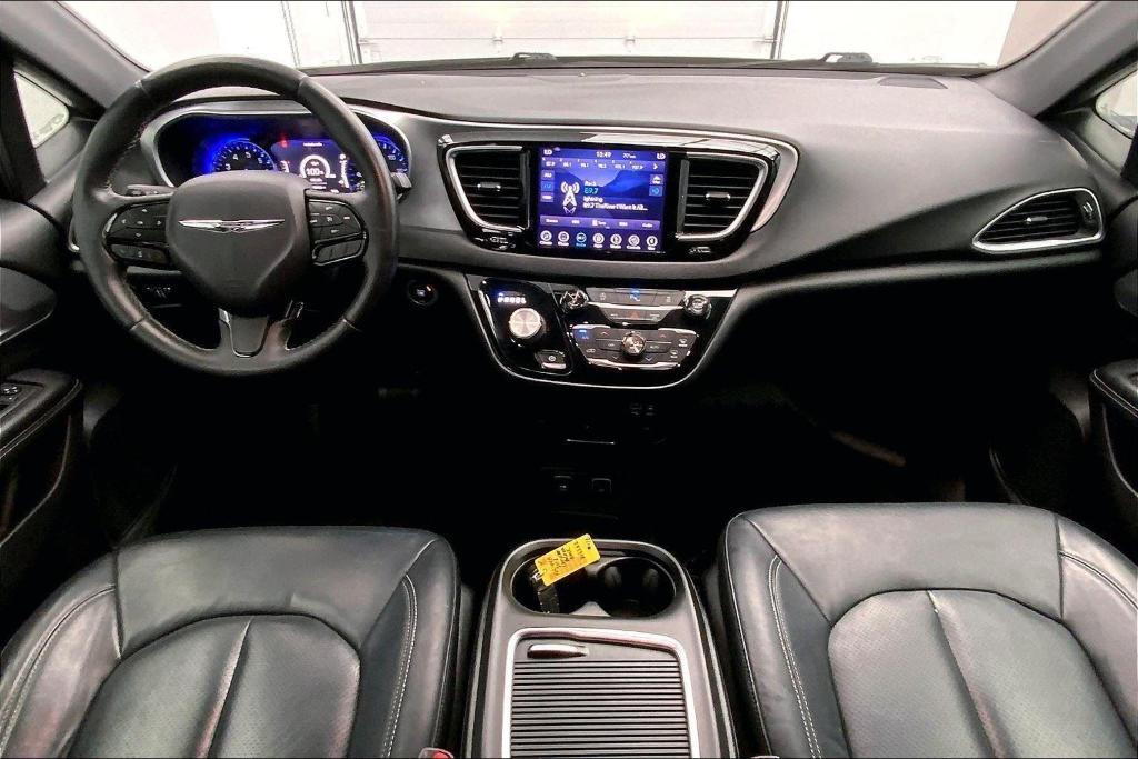 used 2018 Chrysler Pacifica car, priced at $12,500