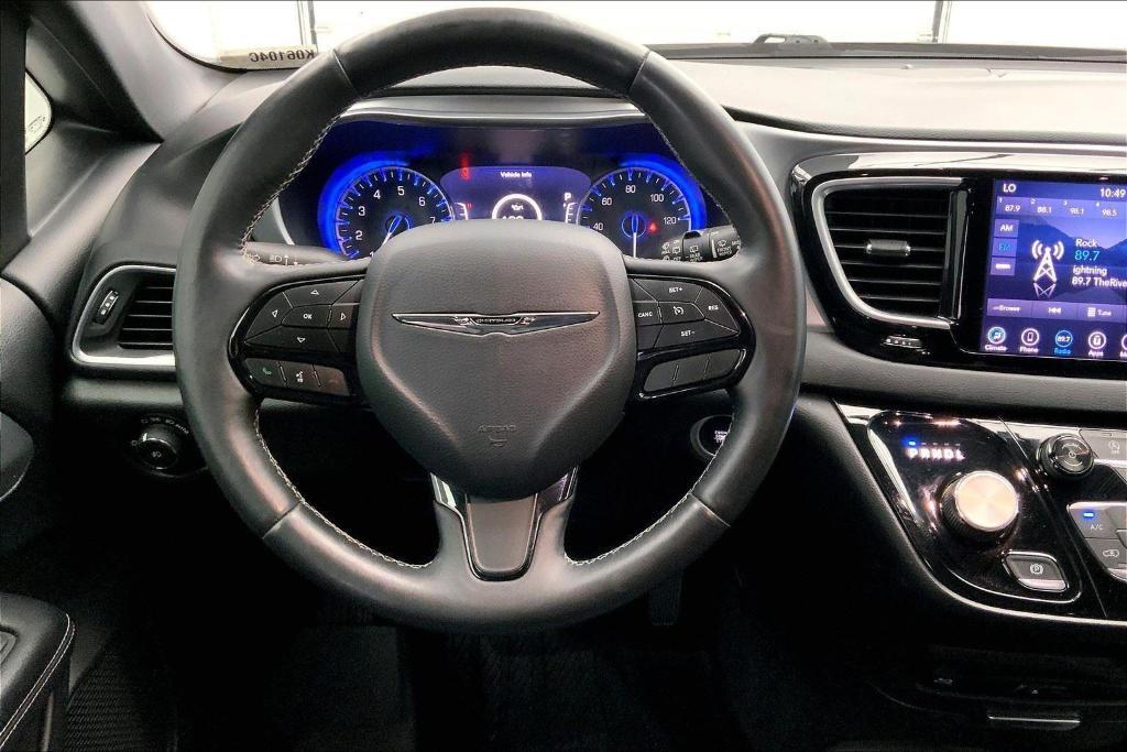 used 2018 Chrysler Pacifica car, priced at $12,500