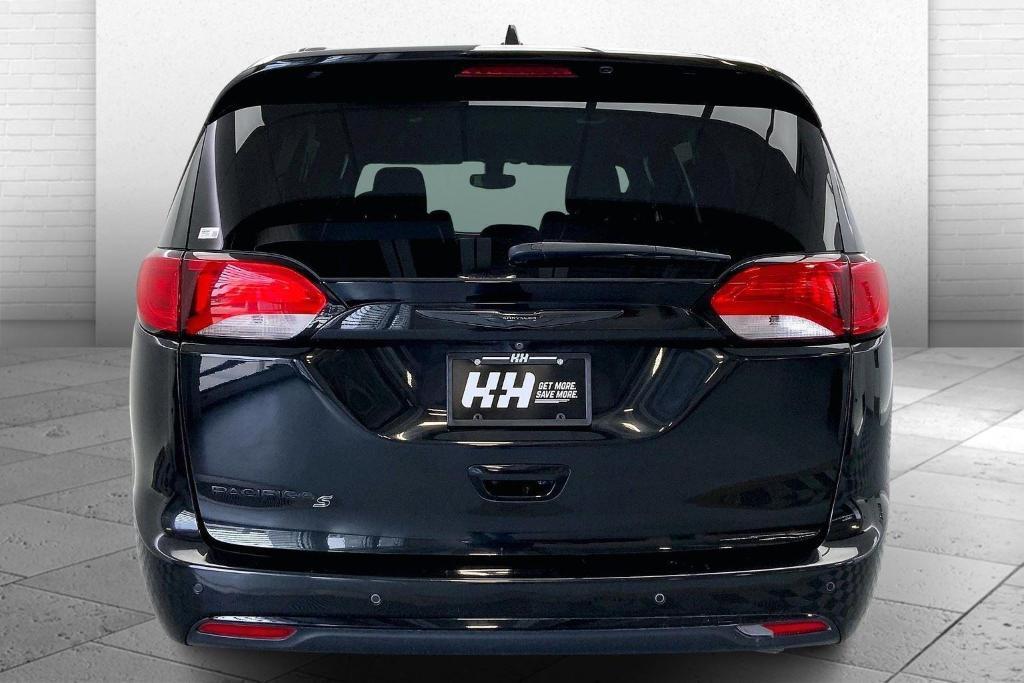 used 2018 Chrysler Pacifica car, priced at $12,500