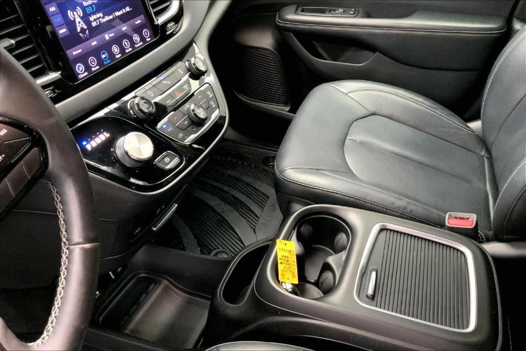used 2018 Chrysler Pacifica car, priced at $12,500
