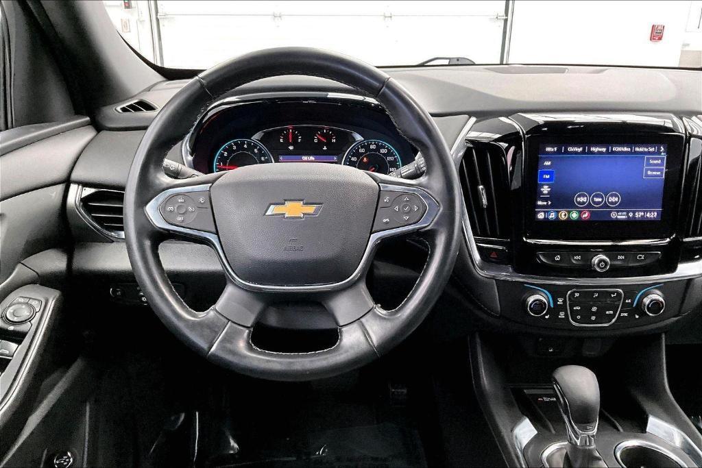 used 2023 Chevrolet Traverse car, priced at $30,995