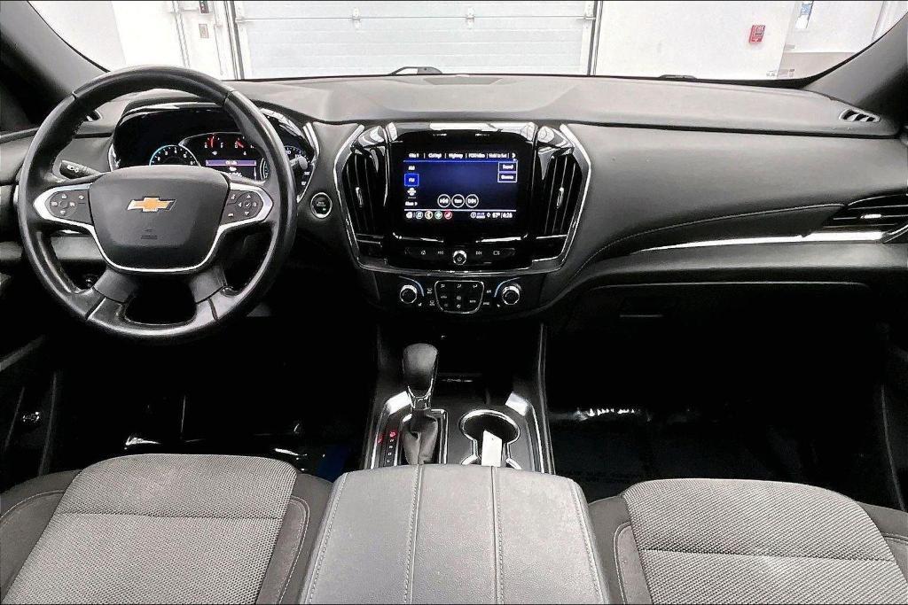 used 2023 Chevrolet Traverse car, priced at $30,995