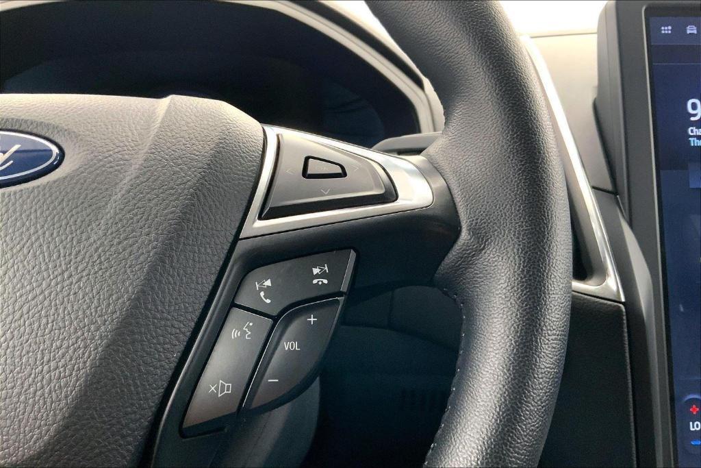 used 2024 Ford Edge car, priced at $30,995